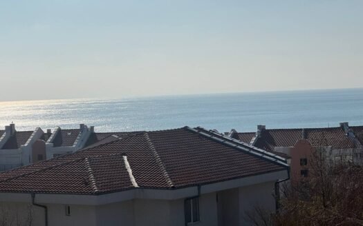 Тристаен апартамент с гледка море, Лазур 2, Диневи Ризорт