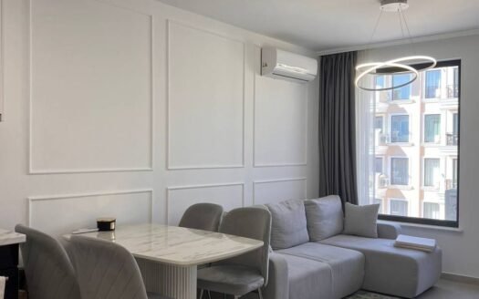 Луксозен двустаен апартамент в комплекс „Полар Стар“, Свети Влас