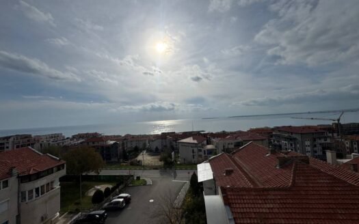 Просторен тристаен апартамент с огромна тераса и супер панорама – Вила Марина, (кв. Русалка) с ниска такса поддръжка