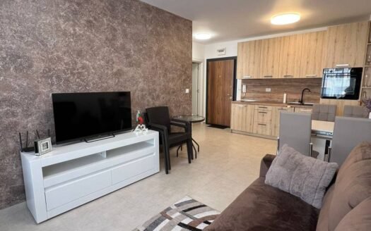 Луксозен двустаен апартамент в новия комплекс „Полар Стар“, Свети Влас.