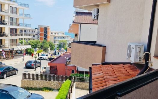 Двустаен апартамент за продажба — Свети Влас, комплекс Шипка