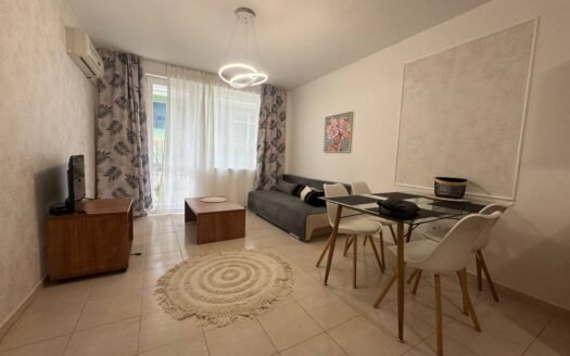 За продажба – двустаен апартамент в комплекс Azuro (Азуро), Слънчев бряг