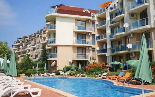 Двустаен апартамент на 200м от централен плаж в комплес Морска звезда.